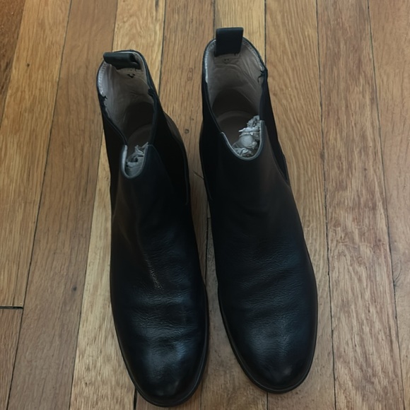 CLARKS NARRATIVE "MARIELLA BUSBY" BLACk LEATHER ANKLE BOOTS - Picture 5 of 6